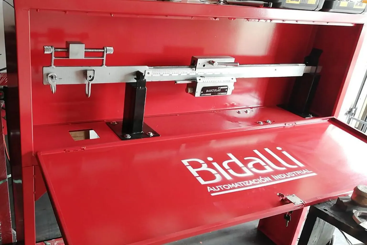 Modular metal scale